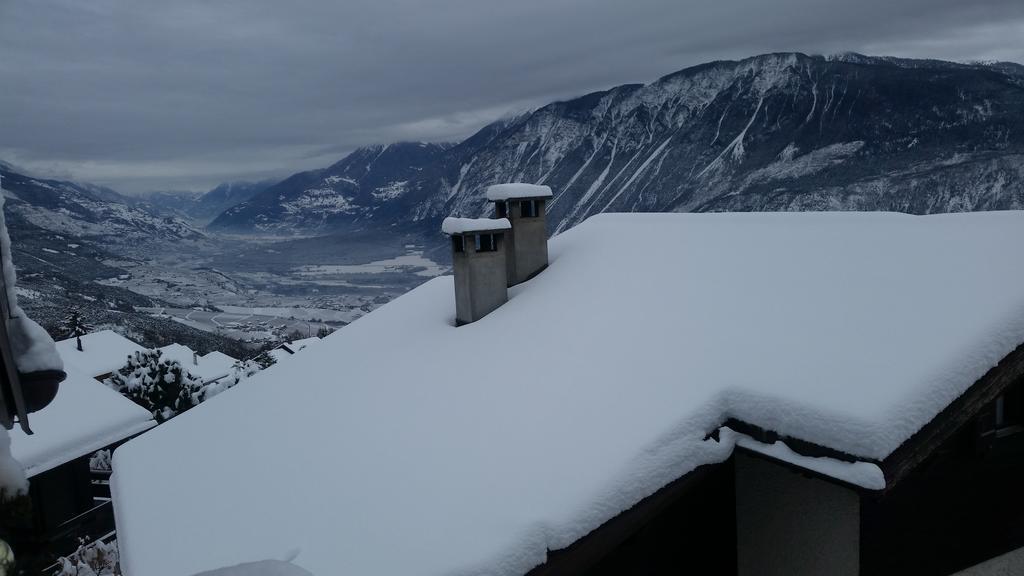 Mollens Chalet Apartment Crans-Montana Exterior photo