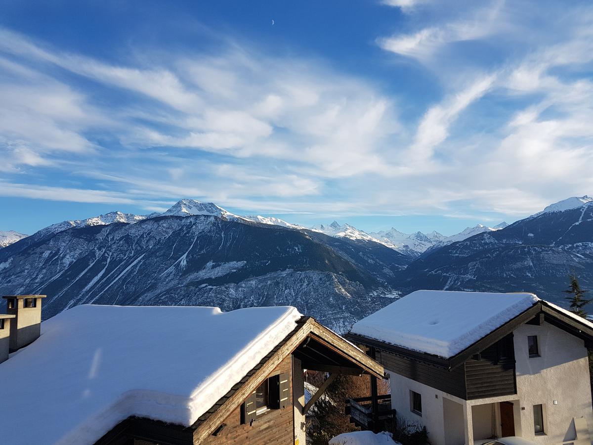 Mollens Chalet Apartment Crans-Montana Exterior photo